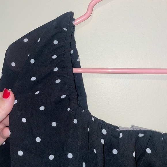 ASOS Black and White Polka Dot Square Neck Off the Shoulder Top Blouse Size 2 - Picture 5 of 6